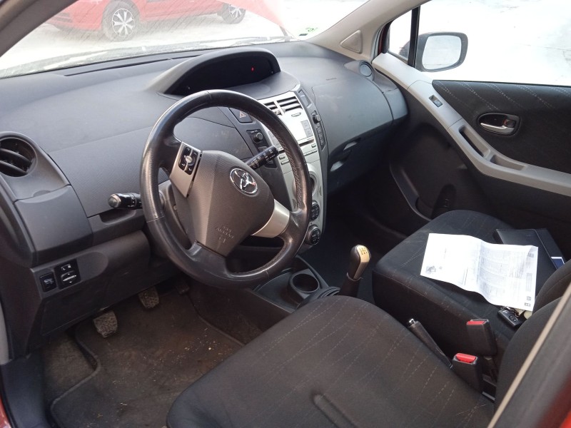 toyota yaris (_p9_) del año 2007