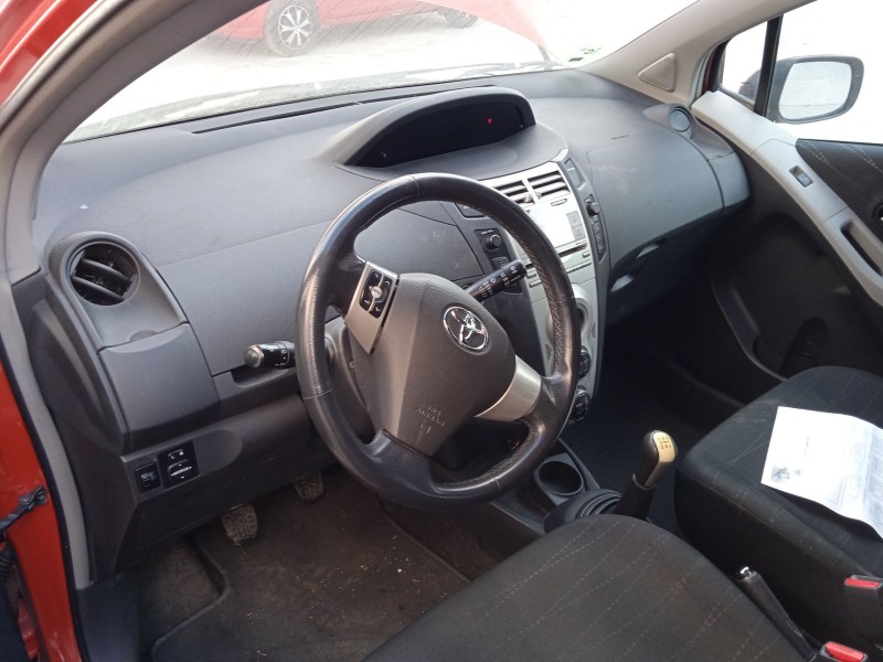 toyota yaris (_p9_) del año 2007