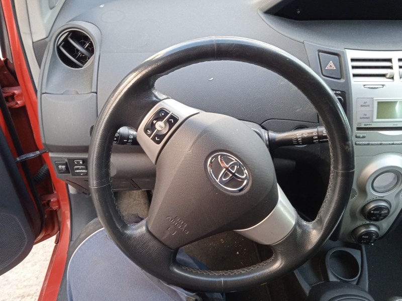 toyota yaris (_p9_) del año 2007