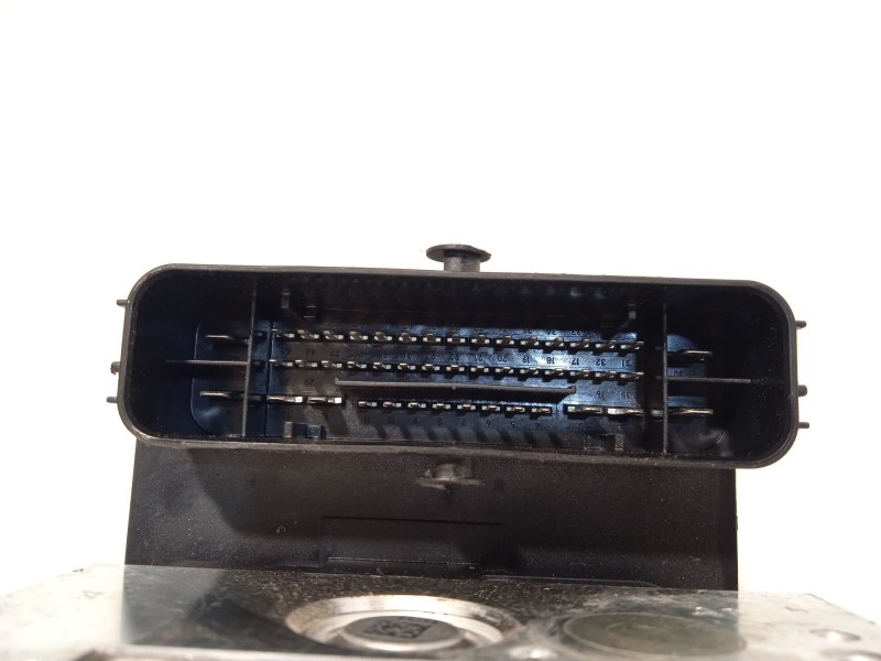 Recambio de abs para bmw serie x1 (f48) sdrive18i referencia OEM IAM 34516893711 6893712 10022014454