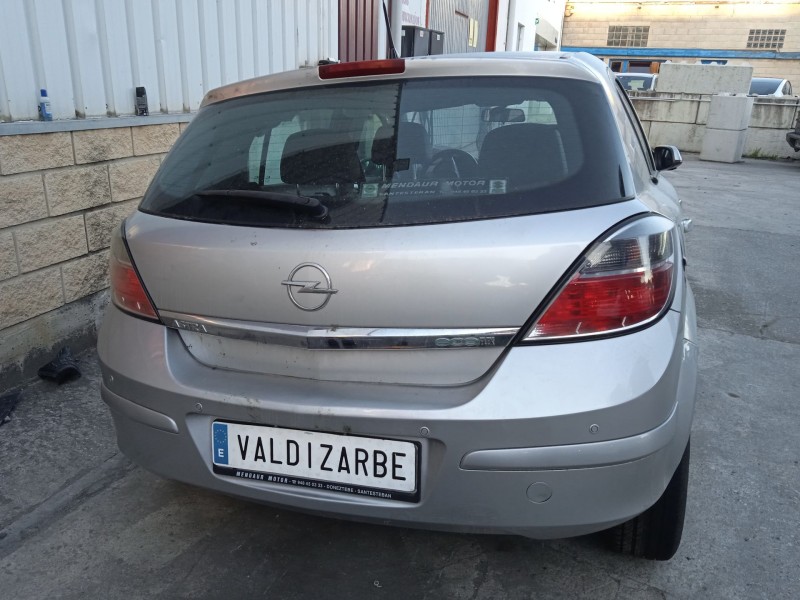 opel astra h (a04) del año 2007