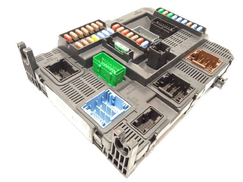 CAJA RELES / FUSIBLES 9807531680 1612139080