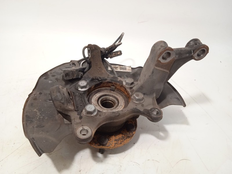 Recambio de mangueta delantera izquierda para toyota auris (_e18_) 1.8 hybrid (zwe186_) referencia OEM IAM 4321205090 4355002010