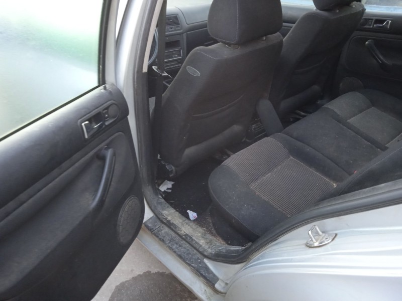 volkswagen golf iv (1j1) del año 1999