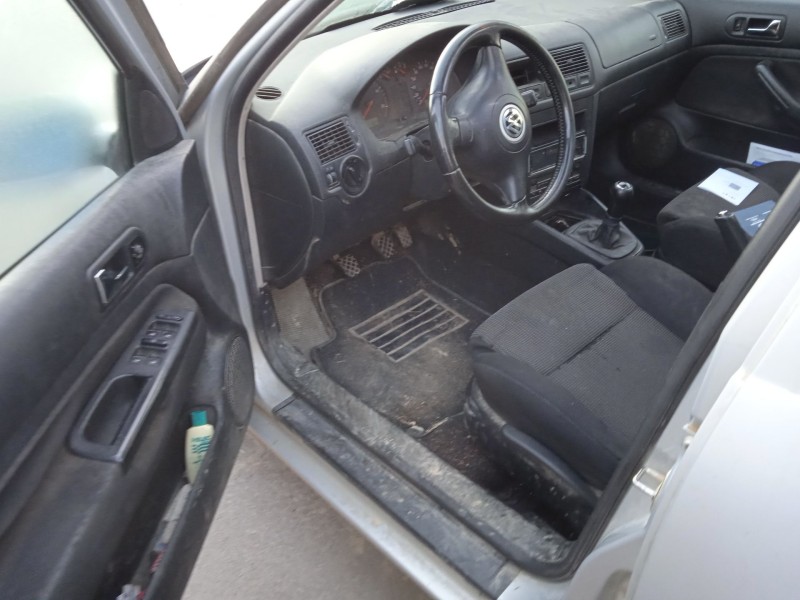 volkswagen golf iv (1j1) del año 1999