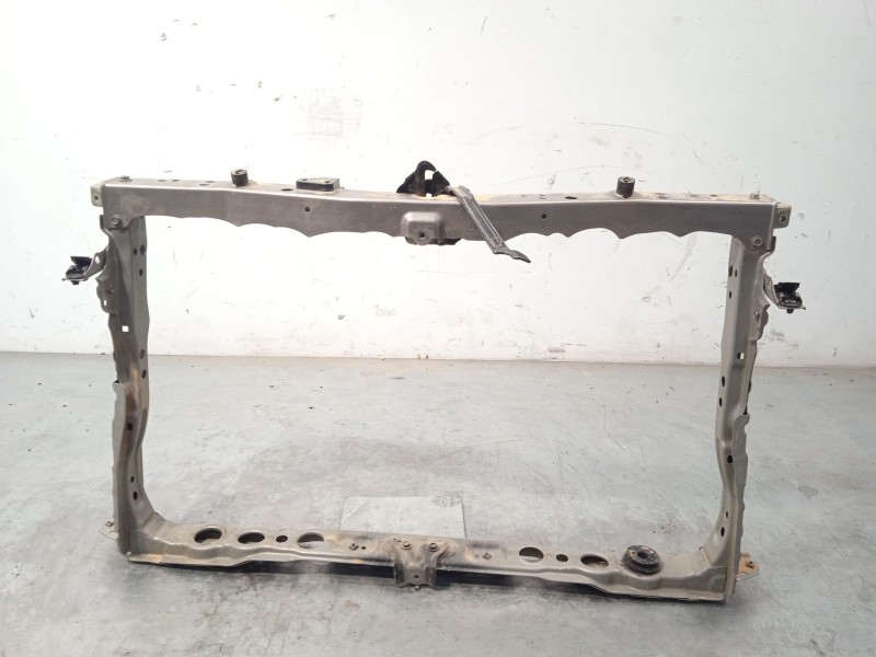 Recambio de panel frontal para toyota auris (_e18_) 1.8 hybrid (zwe186_) referencia OEM IAM 5320102904  