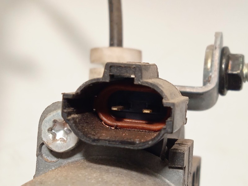 Recambio de elevalunas delantero derecho para ssangyong rodius i 2.7 xdi referencia OEM IAM 7234021001  