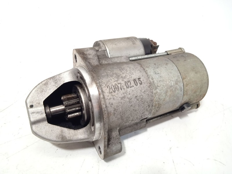 Recambio de motor arranque para ssangyong rodius i 2.7 xdi referencia OEM IAM 6611514101  