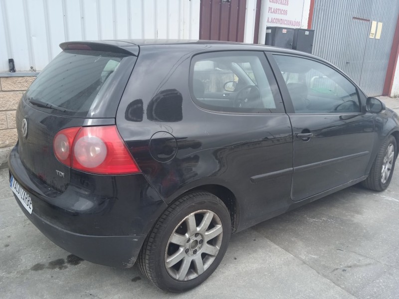 volkswagen golf v (1k1) del año 2004