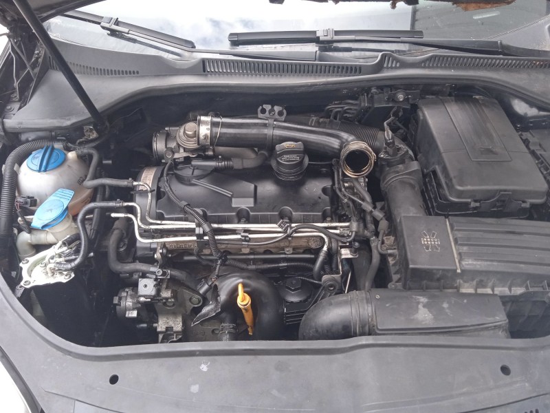 volkswagen golf v (1k1) del año 2004