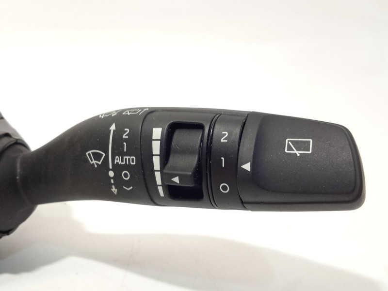Recambio de mando intermitentes para kia ceed (cd) 1.0 t-gdi referencia OEM IAM 93404J7960  