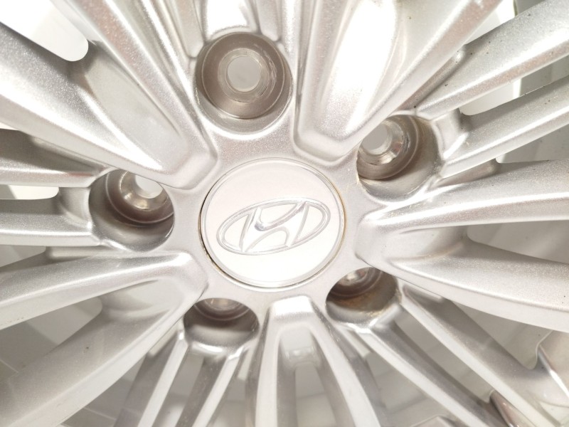 Recambio de llanta para hyundai kona (os, ose, osi) 1.0 t-gdi referencia OEM IAM 52910J9200  