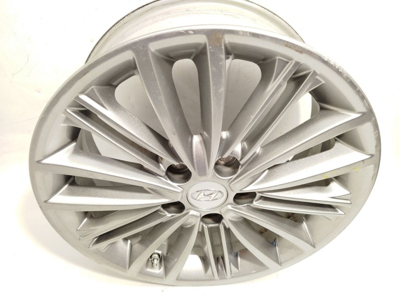 Recambio de llanta para hyundai kona (os, ose, osi) 1.0 t-gdi referencia OEM IAM 52910J9200  