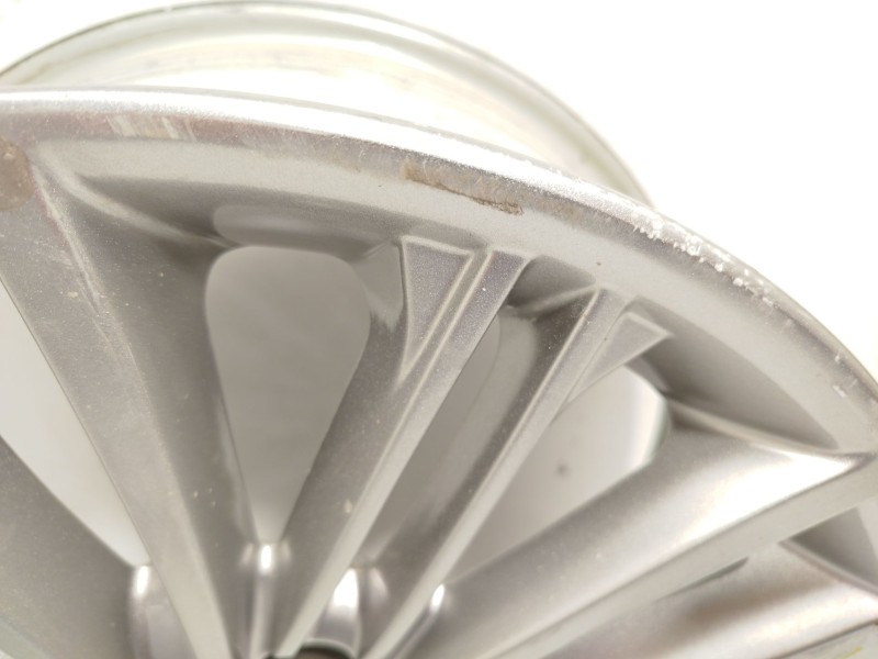 Recambio de llanta para hyundai kona (os, ose, osi) 1.0 t-gdi referencia OEM IAM 52910J9200  