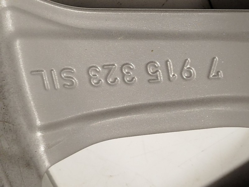 Recambio de llanta para bmw serie 3 berlina (g20) 320i referencia OEM IAM 7915323 36117915323 