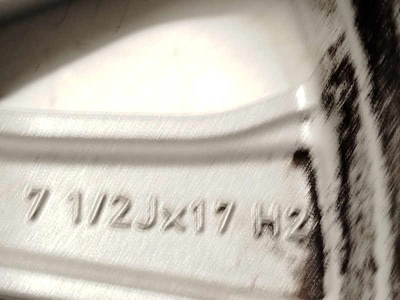 Recambio de llanta para bmw serie 3 berlina (g20) 320i referencia OEM IAM 7915323 36117915323 