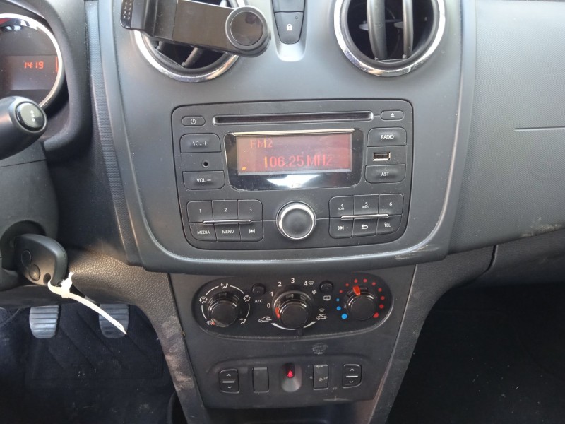 dacia sandero ii del año 2015