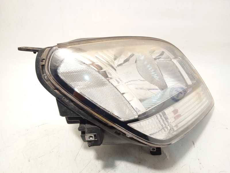 Recambio de faro derecho para chevrolet orlando (j309) 2.0 d referencia OEM IAM 95025586  