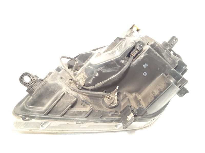 Recambio de faro derecho para chevrolet orlando (j309) 2.0 d referencia OEM IAM 95025586  