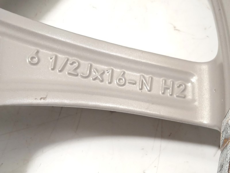 Recambio de llanta para bmw serie 3 touring (g21) 320d referencia OEM IAM 6876921 36116876921 