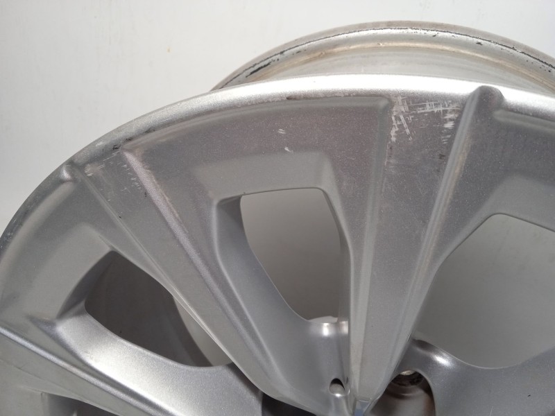 Recambio de llanta para bmw serie 3 berlina (g20) 320i referencia OEM IAM 7915323 36117915323 