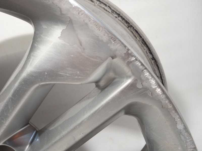 Recambio de llanta para opel mokka / mokka x (j13) 1.6 cdti 4x4 (_76) referencia OEM IAM 42444278  