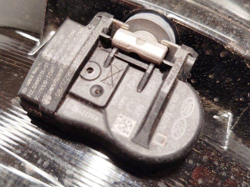 Recambio de llanta para kia niro (de) 1.6 gdi hybrid referencia OEM IAM 52910G5120  