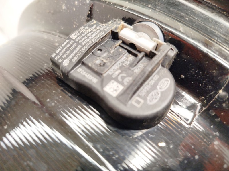 Recambio de llanta para kia niro (de) 1.6 gdi hybrid referencia OEM IAM 52910G5120  