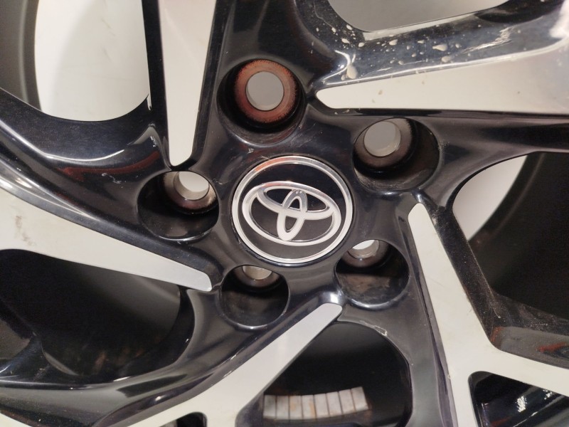Recambio de llanta para toyota c-hr (_x1_) 2.0 hybrid (maxh10) referencia OEM IAM 42611F4040  