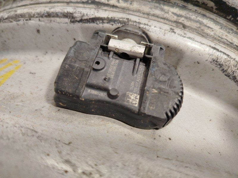 Recambio de llanta para bmw 1 (f20) 116 d referencia OEM IAM 6866302 36116866302 