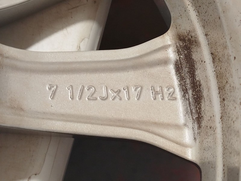 Recambio de llanta para bmw serie 3 berlina (g20) 320i referencia OEM IAM 7915323 36117915323 