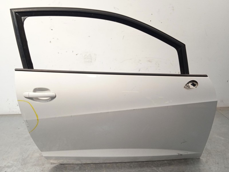 Recambio de puerta delantera derecha para seat ibiza iv sc (6j1, 6p5) 1.2 referencia OEM IAM 6J3831056  