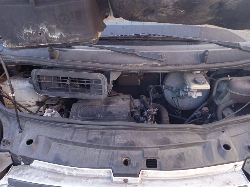 opel vivaro a furgoneta (x83) del año 2005