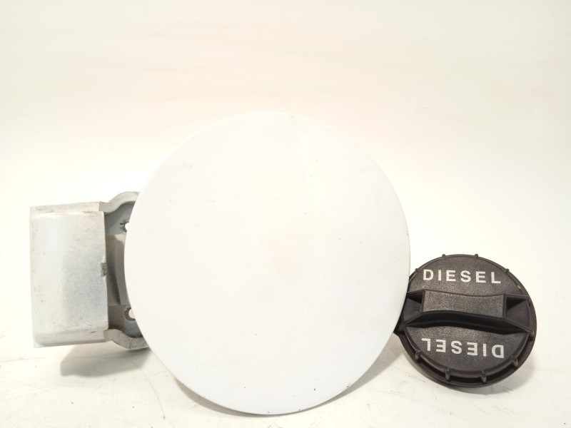 TAPA EXTERIOR COMBUSTIBLE 695103W000 