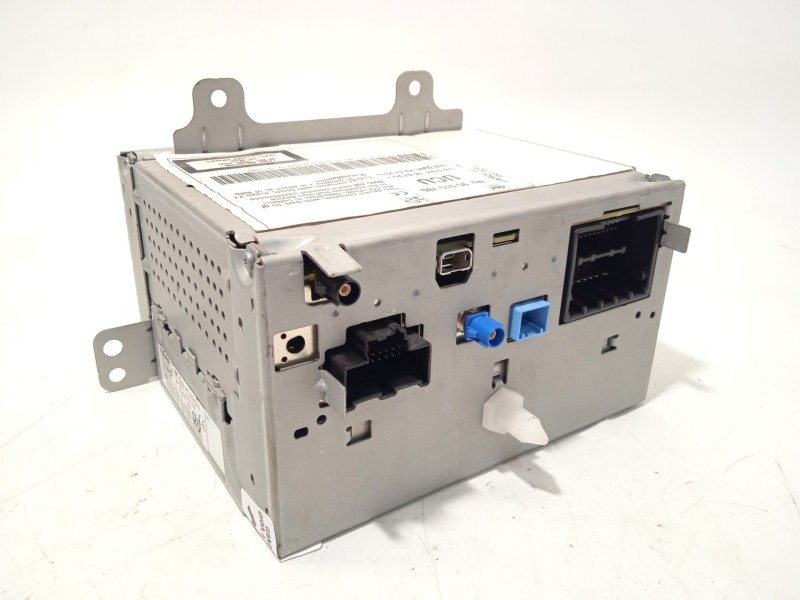 Recambio de sistema audio / radio cd para chevrolet orlando (j309) 2.0 d referencia OEM IAM 95515785  