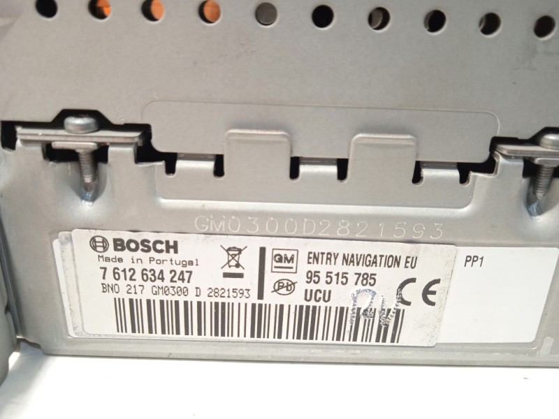 Recambio de sistema audio / radio cd para chevrolet orlando (j309) 2.0 d referencia OEM IAM 95515785  