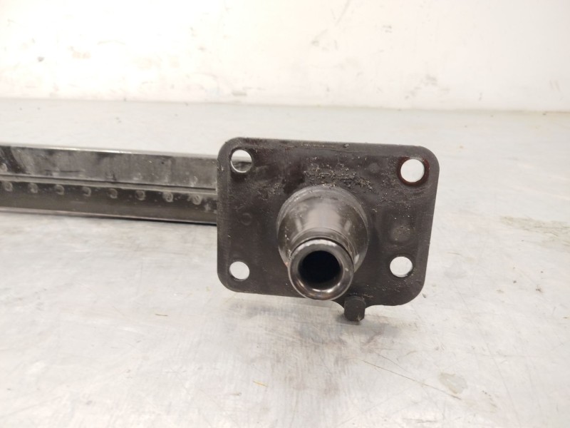 Recambio de refuerzo paragolpes delantero para peugeot 5008 (0u_, 0e_) 1.6 16v referencia OEM IAM 7104LE  