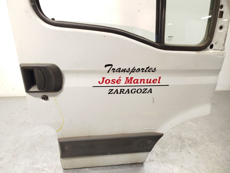 Recambio de puerta delantera derecha para iveco daily iv caja/chasis 35c15 referencia OEM IAM 99460120  