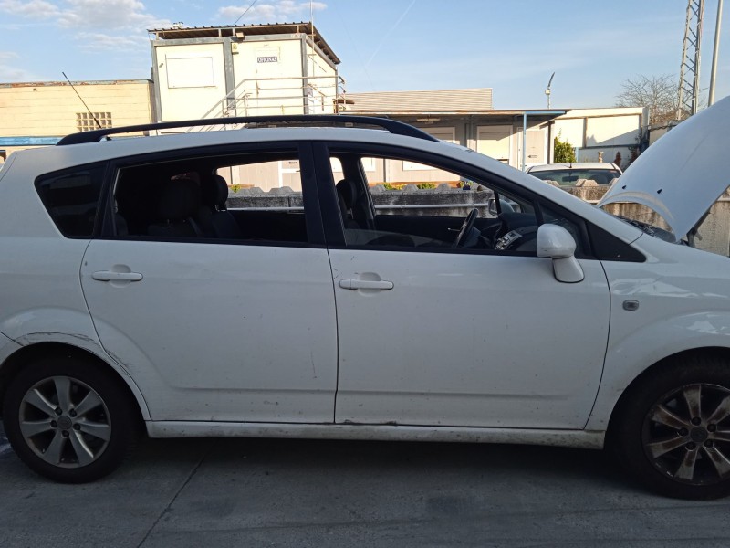 toyota corolla verso (zer_, zze12_, r1_) del año 2008