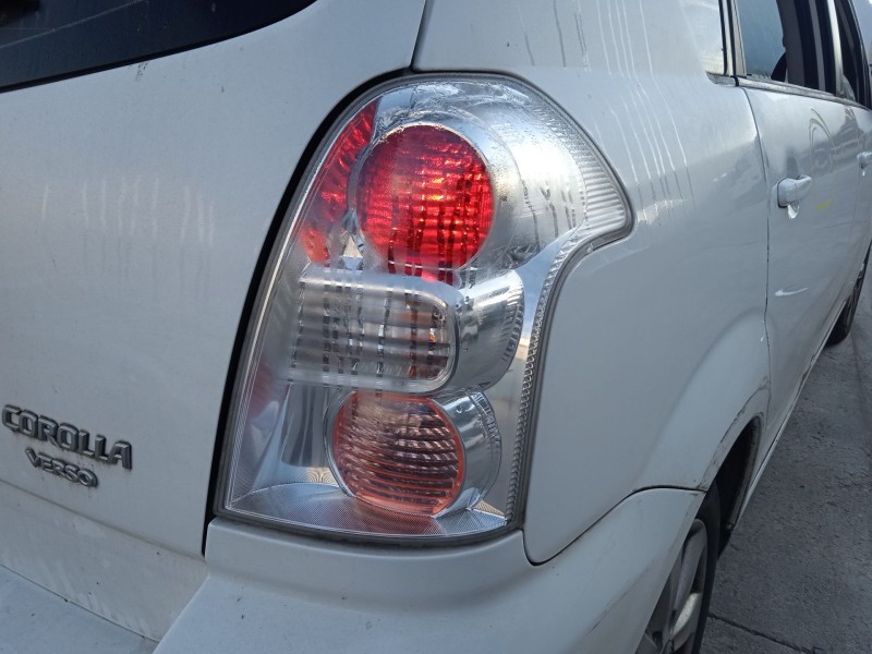 toyota corolla verso (zer_, zze12_, r1_) del año 2008