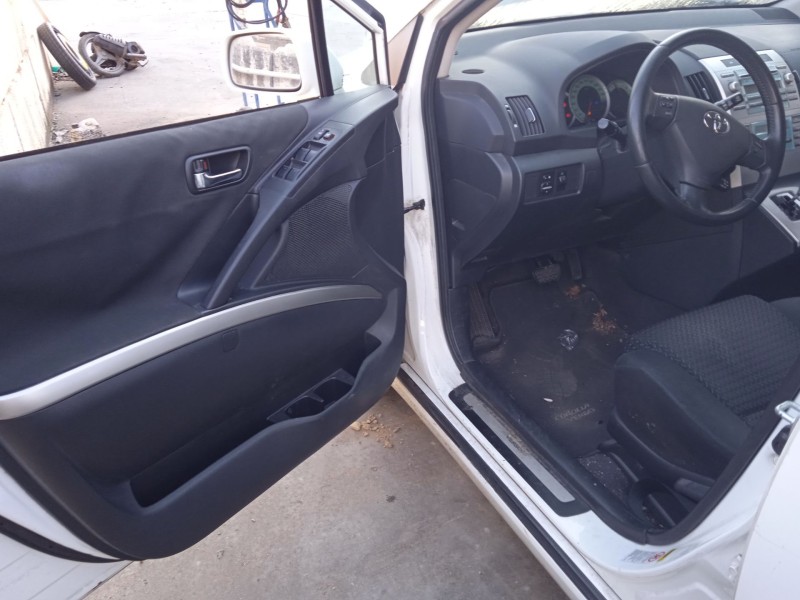 toyota corolla verso (zer_, zze12_, r1_) del año 2008