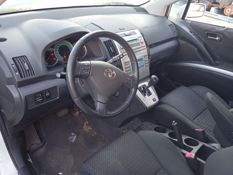 toyota corolla verso (zer_, zze12_, r1_) del año 2008