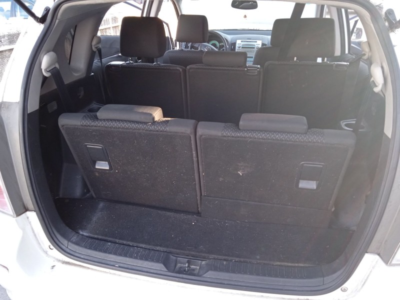 toyota corolla verso (zer_, zze12_, r1_) del año 2008