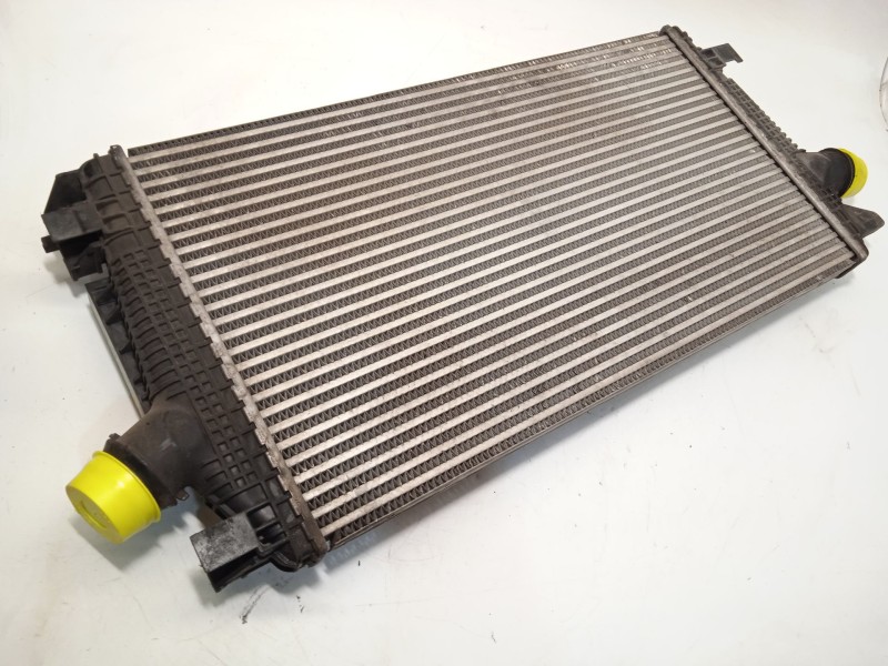Recambio de intercooler para chevrolet orlando (j309) 2.0 d referencia OEM IAM 13267647  