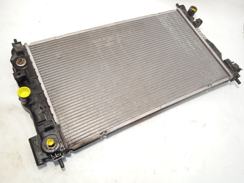 Recambio de radiador agua para chevrolet orlando (j309) 2.0 d referencia OEM IAM 13267667  