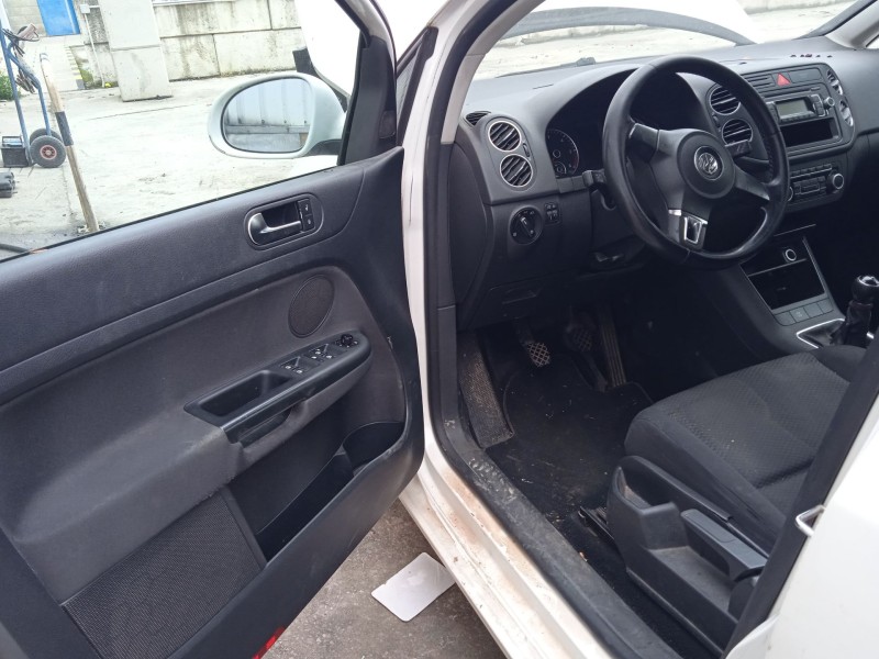 volkswagen golf plus v (5m1, 521) del año 2010