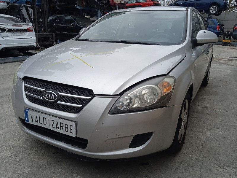 kia cee´d hatchback (ed) del año 2007