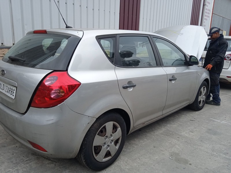 kia cee´d hatchback (ed) del año 2007