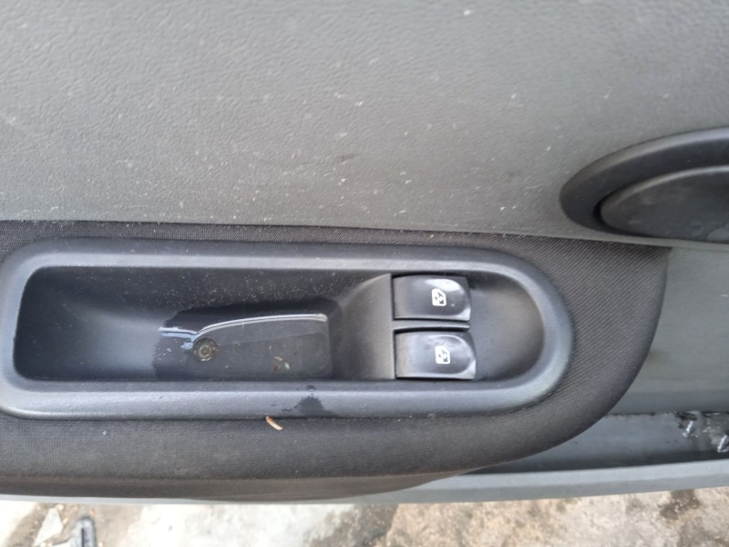 renault clio iii (br0/1, cr0/1) del año 2006