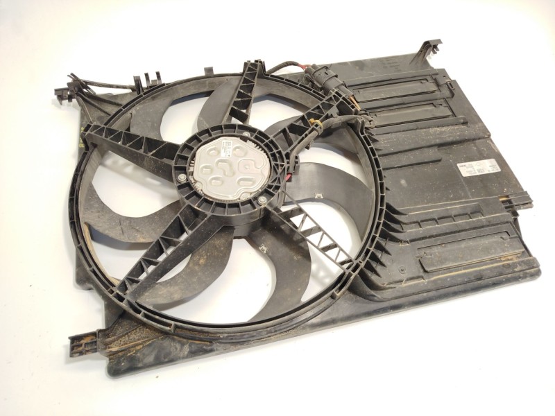 Recambio de electroventilador para mini mini (f56) cooper referencia OEM IAM 17427617609 7636070 
